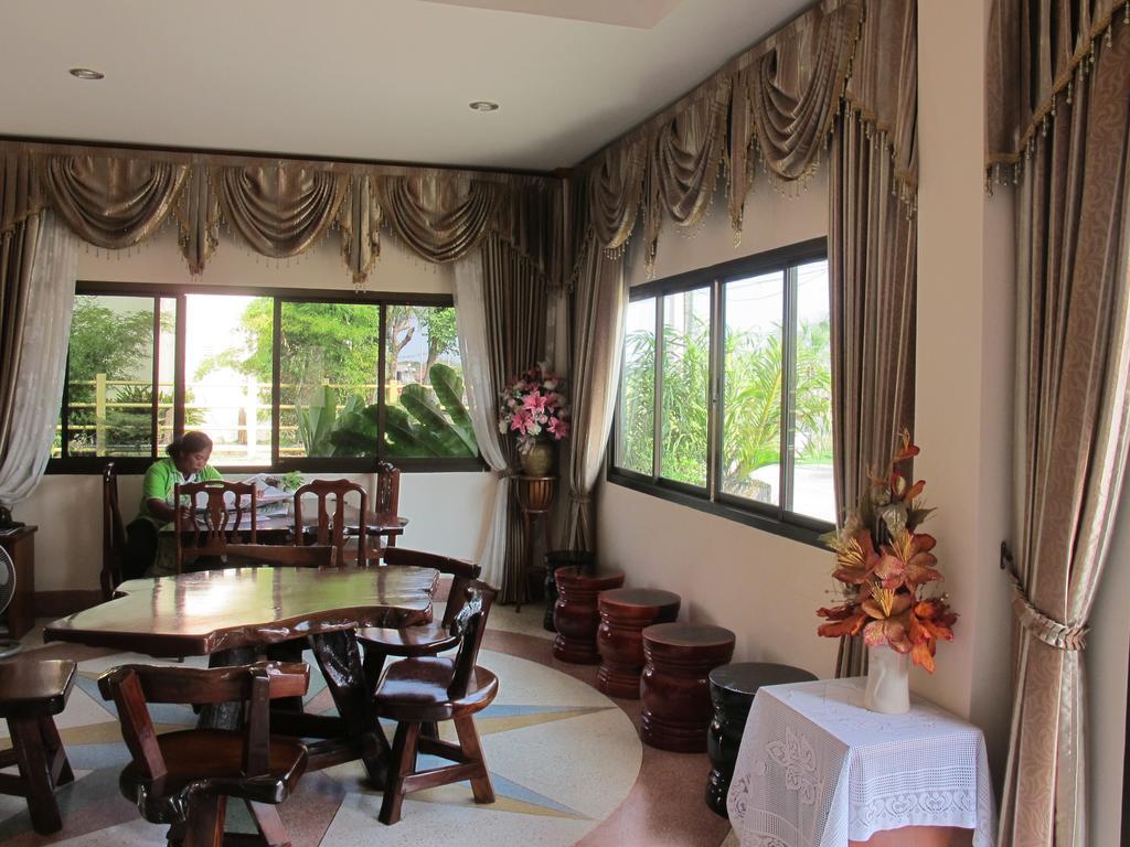 The Star Hotel Udon Thani Extérieur photo